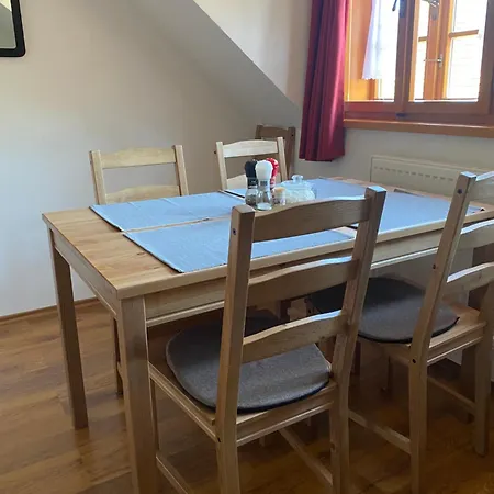 U Jezirka Apartment